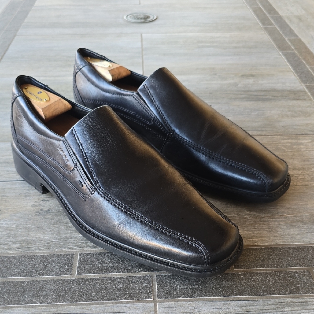 Ecco Men's Black Leather Loafers